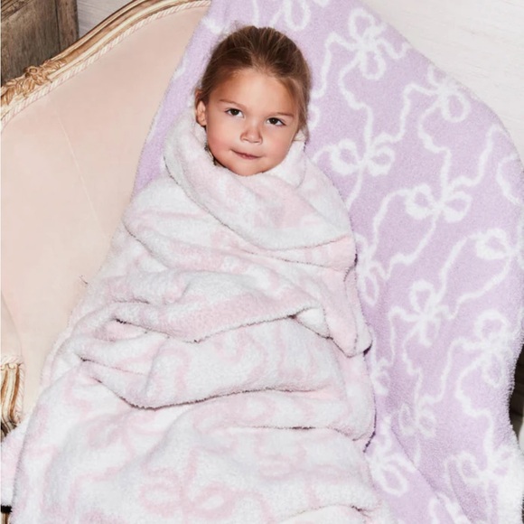 Lavender LoveShackfancy Teddy Throw Blanket - Picture 4 of 5